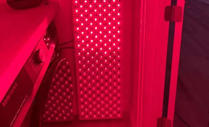 Bonliter Standard 1500W red light panel for one US Clinic customer